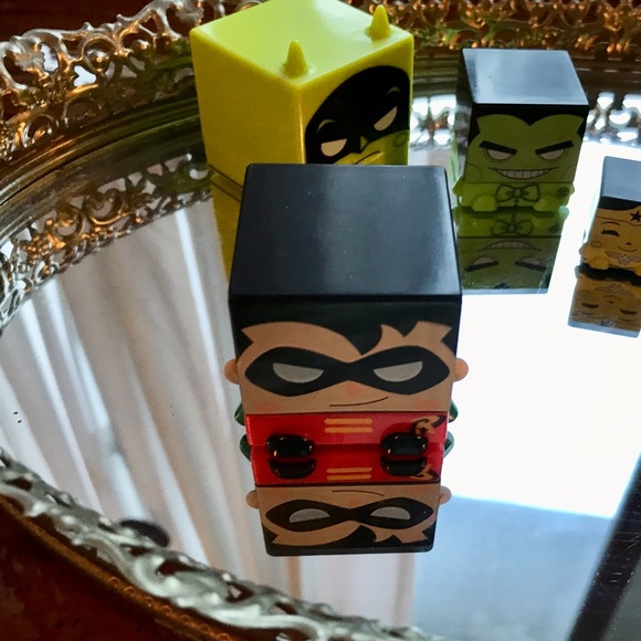 DC Comic Superhero Cubes Plastic Mini Stacking Nesting Cube Character Toys - Picture 6 of 11